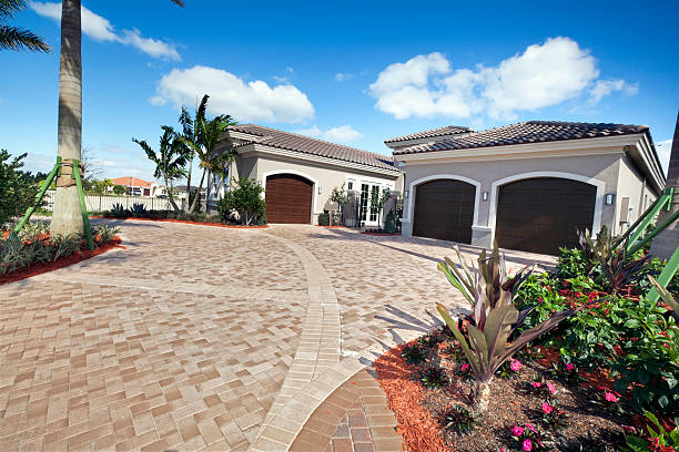 Best Interlocking Driveway Pavers  in Colfax, IL